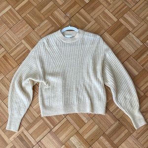 H&M yellow oversized sweater, size XS